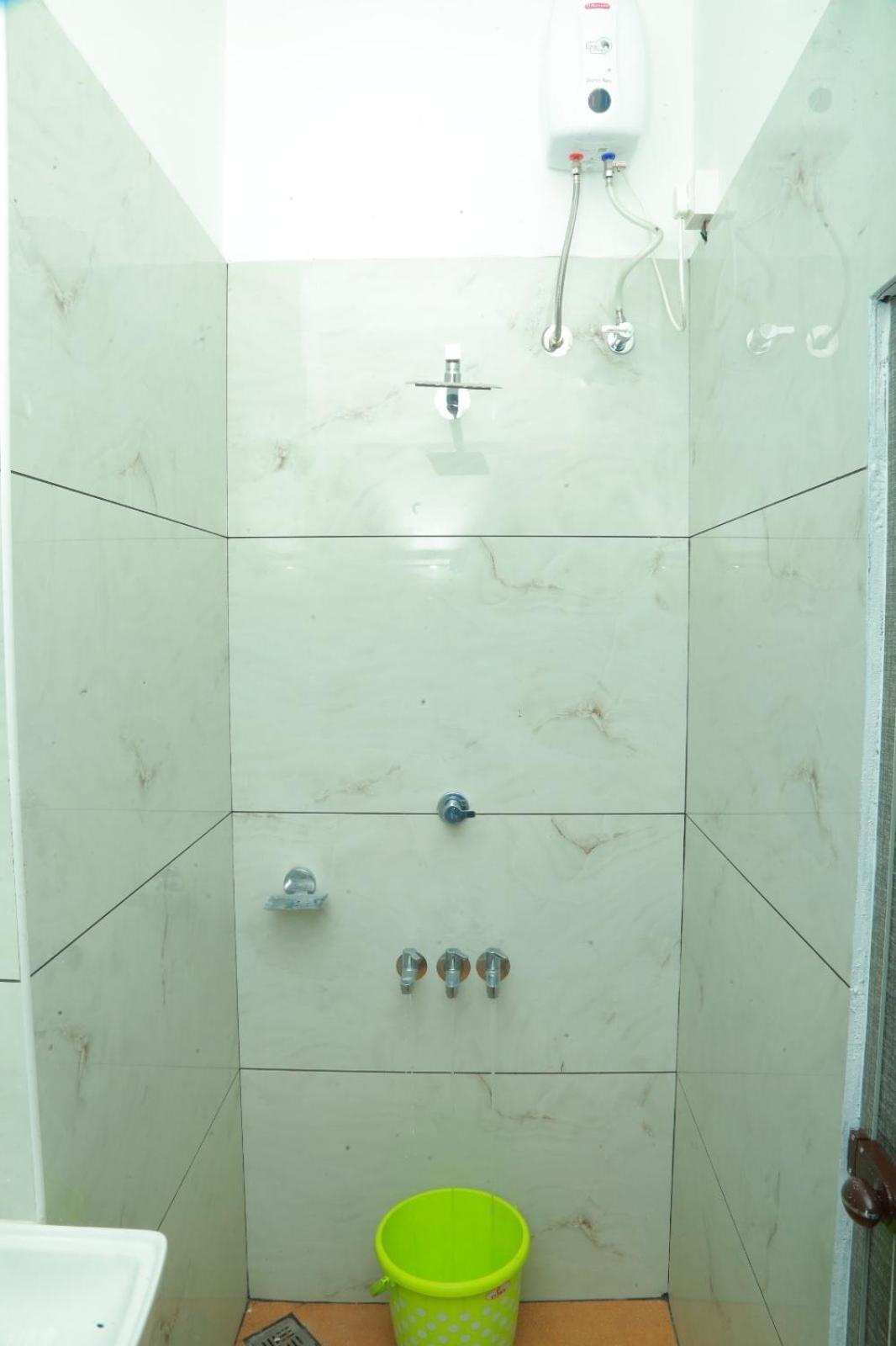 Azure Home Stay Kochi Esterno foto